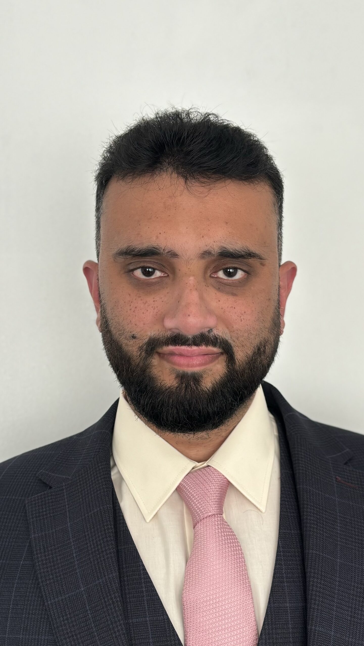 Dr Amer Kareem